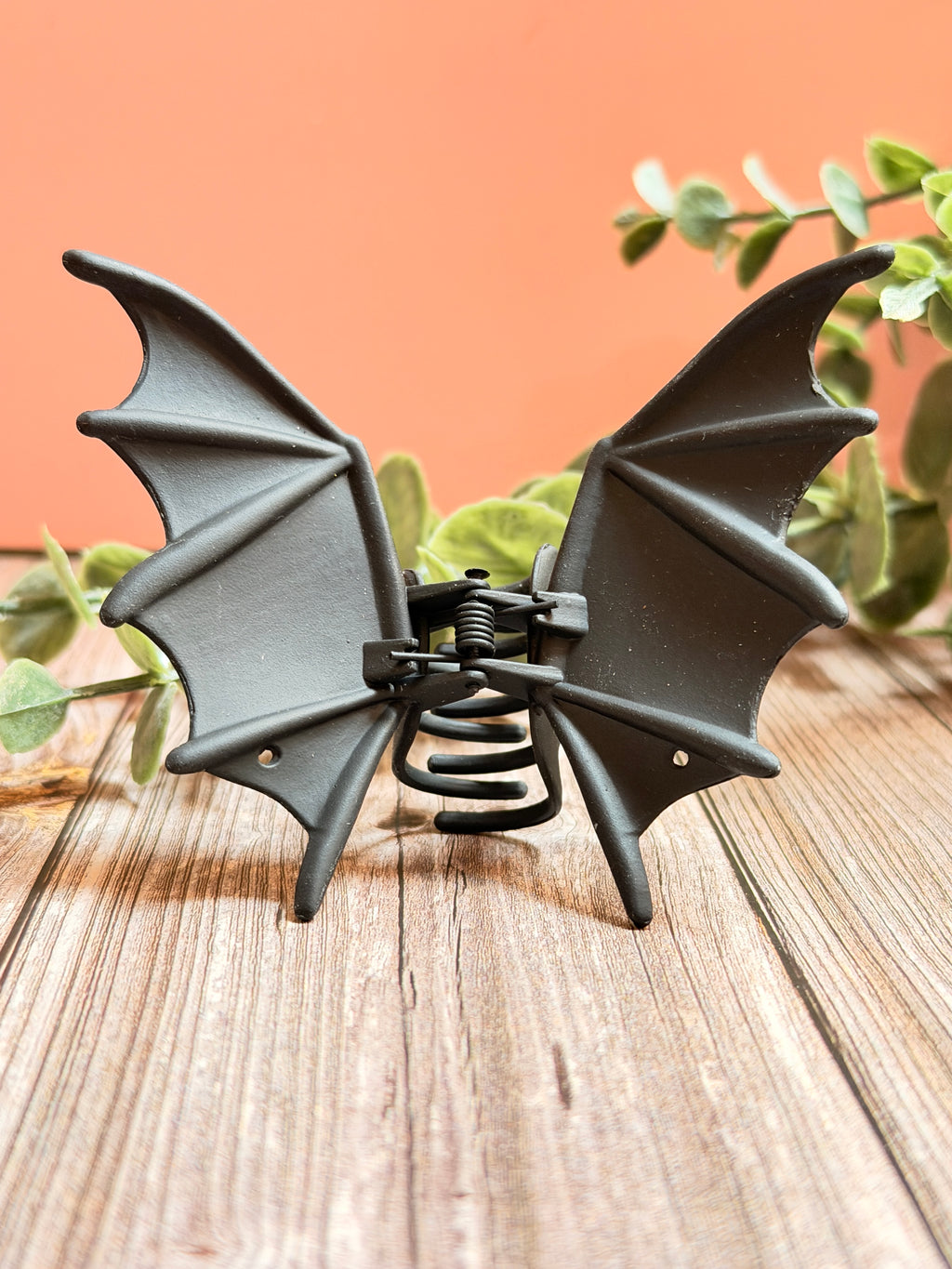 Bat wings hair clip