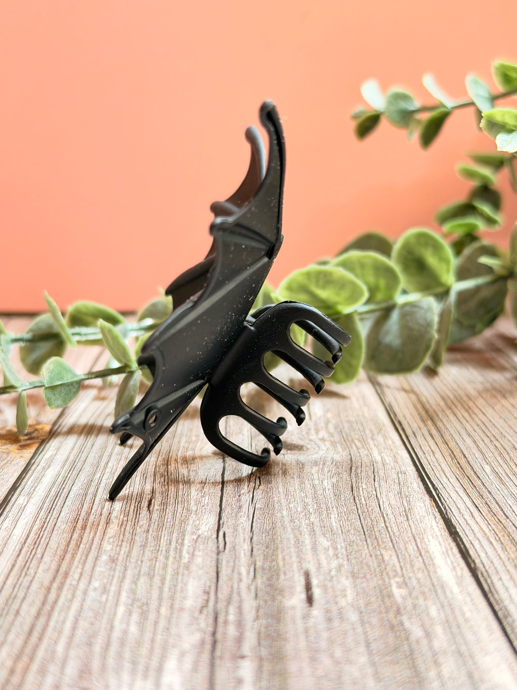 Bat wings hair clip